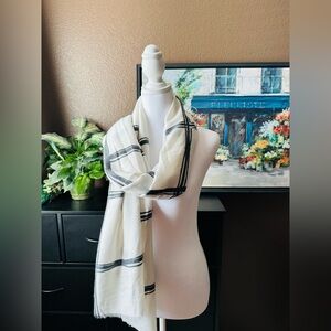 Nine West Cream and Black Striped Scarf